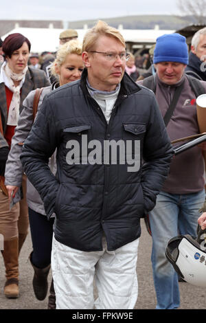 Chichester, Regno Unito. Xix marzo, 2016. Goodwood 74a Assemblea dei Soci, ChichesterMika Häkkinen Credito: Oliver Dixon/Alamy Live News Foto Stock