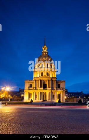 Cappella Saint Louis des Invalides, il luogo di sepoltura di Napoleone Bonaparte, Parigi, Ile-de-France, Francia Foto Stock