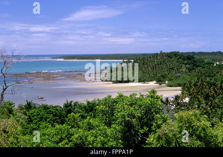 Una spiaggia a Boipeba, isola di Tinhare, Bahia, Brasile, Sud America Foto Stock