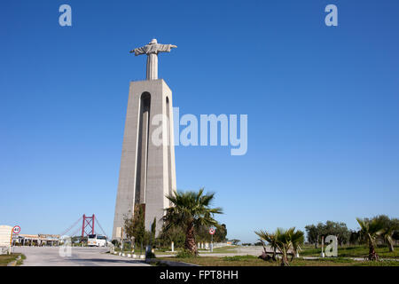 Cristo Re (Cristo Rei) monumento di Almada, Portogallo, Santuario Nazionale Foto Stock