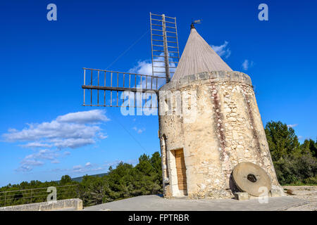 Moulin Alphonse Daudet, fontvieille , bouche du Rhone paca,Francia 13 Foto Stock