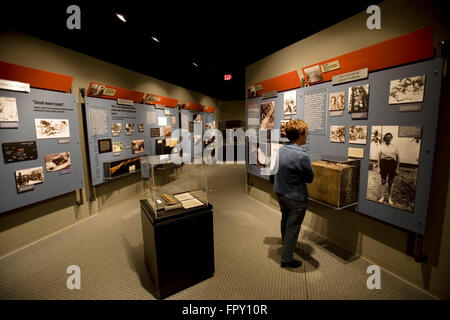 Il 20.000-piazza-piede Museo Nazionale della Guerra del Pacifico di George Bush Gallery offre un eccellente tempo-line presentano. Foto Stock