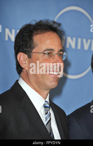 PASADENA, CA - 10 gennaio 2010: Jerry Seinfeld a NBC Universal per l'inverno 2010 Press Tour cocktail party in The Langham Huntington Hotel, Pasadena. Foto Stock