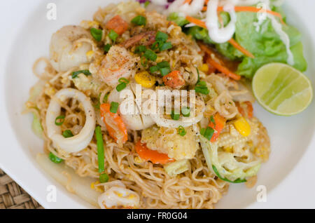 Fried Thai Mama tagliatelle istante Foto Stock