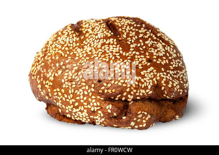 Pane di segale con semi di sesamo isolati su sfondo bianco Foto Stock