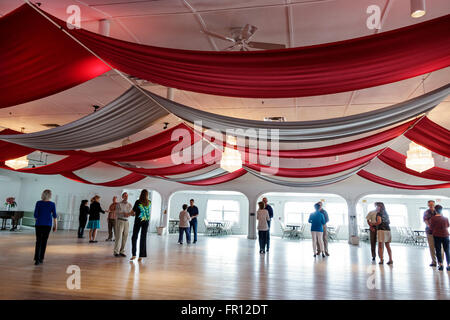 Florida St. Pete Petersburg Beach, Gulfport, Casino Ballroom, lezioni di ballo, lezioni, coppie, FL160210027 Foto Stock