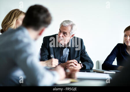 La gente di affari in riunione Foto Stock