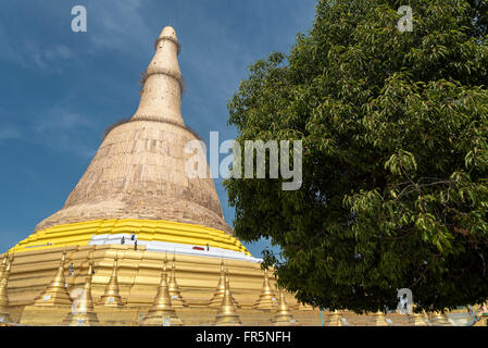 La Pagoda Shwemawdaw (Golden Dio tempio) in Bago, Myanmar (Birmania) Foto Stock