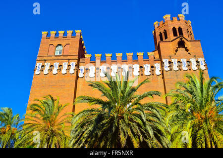 Castello dei tre draghi (Castell dels Tres Dragons). Parc de la Ciutadella, Barcellona, Spagna Foto Stock