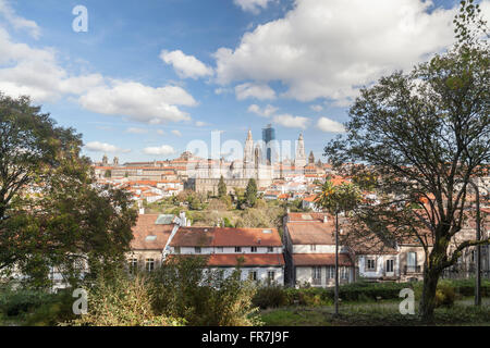 Visualizza i dettagli di City dal Parque de la Alameda. Santiago de Compostela. Foto Stock