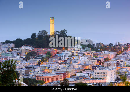 San Francisco, California, Stati Uniti d'America paesaggio urbano di Coit Tower. Foto Stock