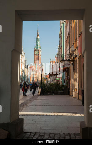 Pomeriggio al Golden Gate (Zlota Brama) in Gdansk città vecchia, Polonia. Foto Stock