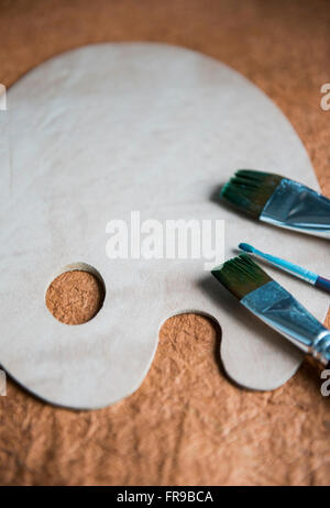 Artista della tavolozza e pennelli Foto Stock