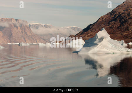 Iceberg Fjord - Scoresby Sound - Groenlandia Foto Stock