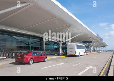 Terminale di partenza, l'Aeroporto Internazionale di Brisbane, l'Aeroporto di Brisbane sobborgo, Brisbane, Queensland, Australia Foto Stock