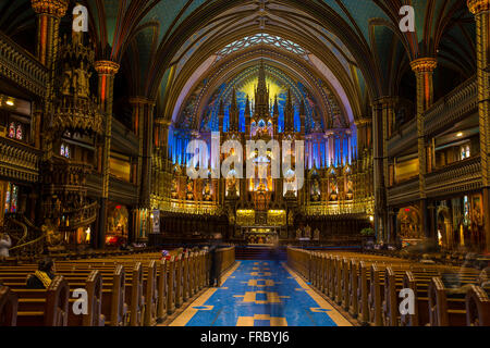 Interno della Basilica di Notre Dame a Montreal in Canada Foto Stock