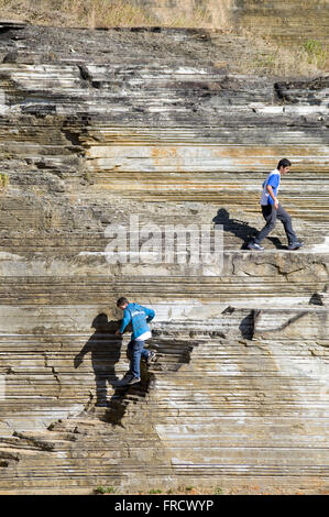 Varvite Park - vecchia cava città di Itu Foto Stock