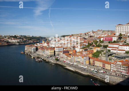 Vista superiore della città di Porto - Cais da Ribeira - Rio Douro Foto Stock