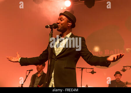 La US cantante soul rapper e Aloe Blacc live al Blue Balls Festival di Lucerna, Svizzera Foto Stock