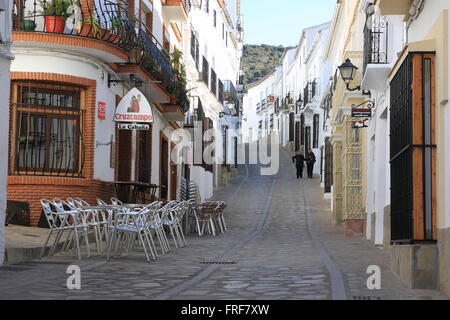 Andalucia,Spagna - 23/02/2012 - Spagna / Andalusia / Zahara de la Sierra - Zahara de la Sierra, village de montagne - Sabbia Foto Stock