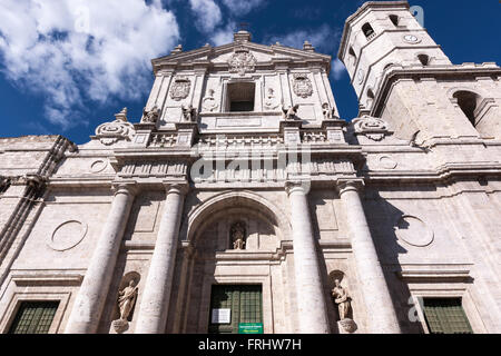 Cattedrale di Nostra Signora della Santa Assunta, Cattedrale di Valladolid progettata da Juan de Herrera, Castiglia e León, Spagna Foto Stock