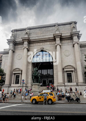 Il Museo Americano di Storia Naturale, Central Park West a 79th Street New York, Stati Uniti d'America. Foto Stock