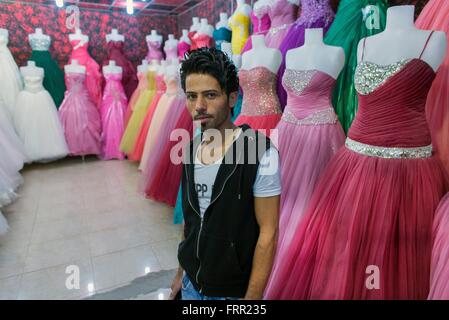 Abito da sposa shop nel nord Iraq Foto Stock