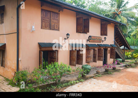 Il Handunugoda Tea Break e museum vicino a Ahangama, della provincia meridionale di Sri Lanka, noto per la sua vergine tè bianco e spezie Foto Stock