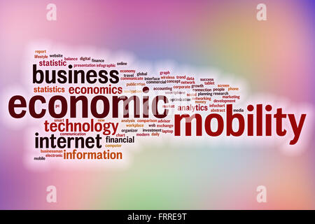 Mobilità economica parola concetto cloud con sfondo astratto Foto Stock