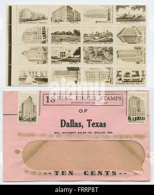 Un set di 18 francobolli fotografici reali, gommati e perforati, con immagini provenienti da Dallas, Texas. I francobolli catturano vari aspetti del paesaggio e della vita urbana della città all'inizio del XX secolo. Foto Stock