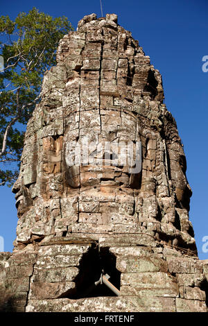 Faccia tower, Ta Prohm tempio, il Parco Archeologico di Angkor, Siem Reap, Cambogia Foto Stock