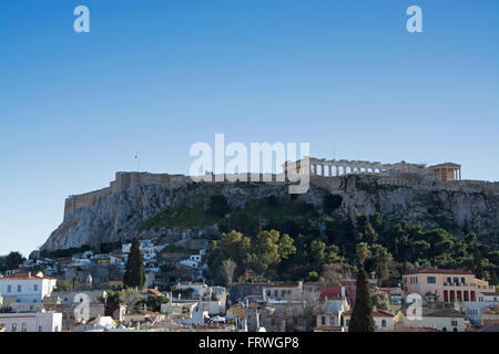 L'Acropoli di Atene è un antica cittadella situata su un alto sperone roccioso sopra la città di Atene. L'Acropoli è un mondo Foto Stock