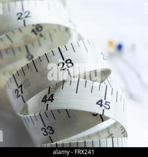 Adattare la misura di nastro 2 Foto Stock