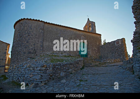 Villaggio abbandonato Périllos, Corbières, Dept. Pyrénées-Orientales, Languedoc-Roussillon, Francia, Europa Foto Stock