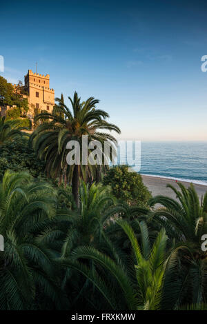 Castello, Finale Ligure, in provincia di Savona Liguria, Italia Foto Stock