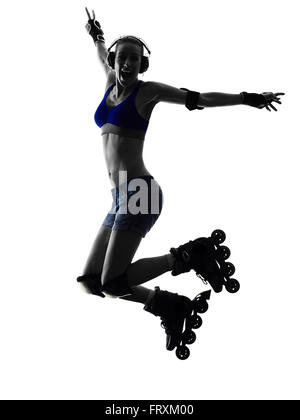 Una donna in pattini a rotelle silhouette studio isolato su sfondo bianco Foto Stock
