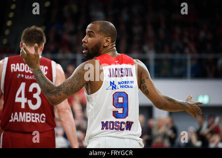 Bamberg, Germania. 24 Mar, 2016. Mosca del Aaron Jackson gesti durante l'Eurolega di basket match tra cesti Brose Bamberg e il CSKA Mosca nel Brose Arena di Bamberg, Germania, 24 marzo 2016. Foto: NICOLAS ARMER/dpa/Alamy Live News Foto Stock