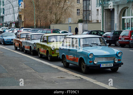 La Trabant è una vettura che è stata prodotta da ex Est tedesco auto maker VEB Sachsenring Automobilwerke Zwickau in Zwickau, Saxo Foto Stock