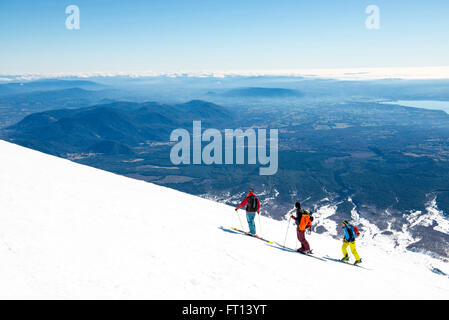 Skitour sul Vulcano Villarica, Pucon, Cile Foto Stock