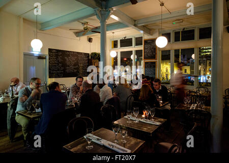 La scala di avvolgimento ristorante a Dublino Repubblica di Irlanda, Europa Foto Stock