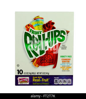 SPENCER , WISCONSIN-aprile 25, 2014: casella di frutta Roll-Ups. Frutto Roll-Ups sono fabbricati da General Mills e distribuito da Foto Stock