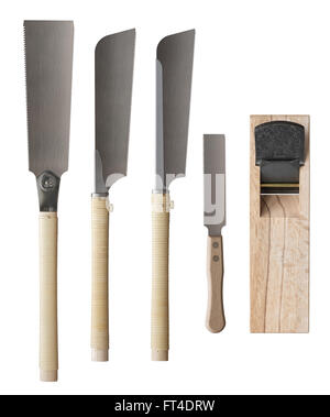 Tradizionale Giapponese e seghe a mano in legno piano. Utensili per la lavorazione del legno, falegnameria e altri mestieri manuale. Foto Stock