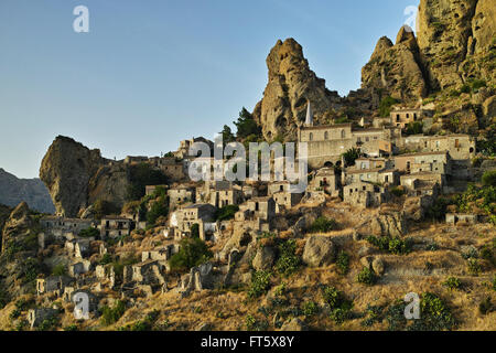 Città italiana Pentedattilo Foto Stock