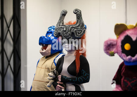 Birmingham, Regno Unito, 26 Mar, 2016. Vari personaggi Cosplay a insonnia 57 Credito: Steven roe/Alamy Live News Foto Stock