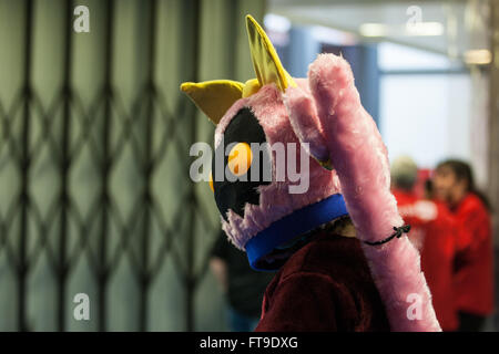 Birmingham, Regno Unito, 26 Mar, 2016. Vari personaggi Cosplay a insonnia 57 Credito: Steven roe/Alamy Live News Foto Stock