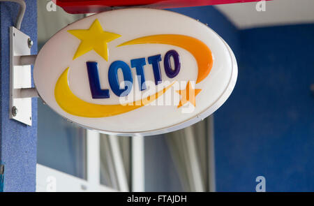 15 gennaio 2016 - Wroclaw: il logo del marchio "Lotto" 15 Gennaio 2016 a Wroclaw. La Polonia. Foto Stock