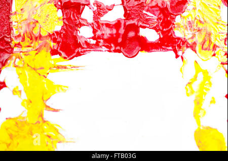 Rosso e giallo su sfondo bianco Foto Stock