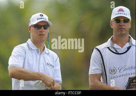 Doral, Fla, STATI UNITI D'AMERICA. Decimo Mar, 2012. Ben gru durante il terzo round del Campionato Mondiale di Golf Cadillac Championship sul TPC Blue Monster Corso al Doral Golf Resort And Spa in data 10 marzo 2012 di Doral, Fla. ZUMA PREMERE/ Scott A. Miller. © Scott A. Miller/ZUMA filo/Alamy Live News Foto Stock