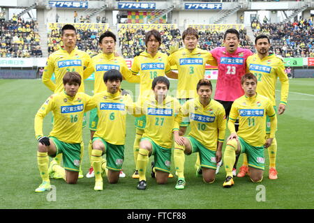 JEF United Chiba gruppo team line-up, Marzo 26, 2016- calcio /Soccer : 2016 J2 League match tra JEF United Chiba 0-0 Thespa Kusatsu Gunma presso Fukuda Denshi Arena, Chiba, Giappone. © AFLO SPORT/Alamy Live News Foto Stock