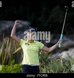 Carlsbad, California, Stati Uniti d'America. 27 Mar, 2016. Lydia Ko vince la Kia Classic in Aviara Golf Club a Carlsbad, in California. Lydia Ko vince da 19 sotto per il torneo. Justin Cooper/CSM/Alamy Live News Foto Stock